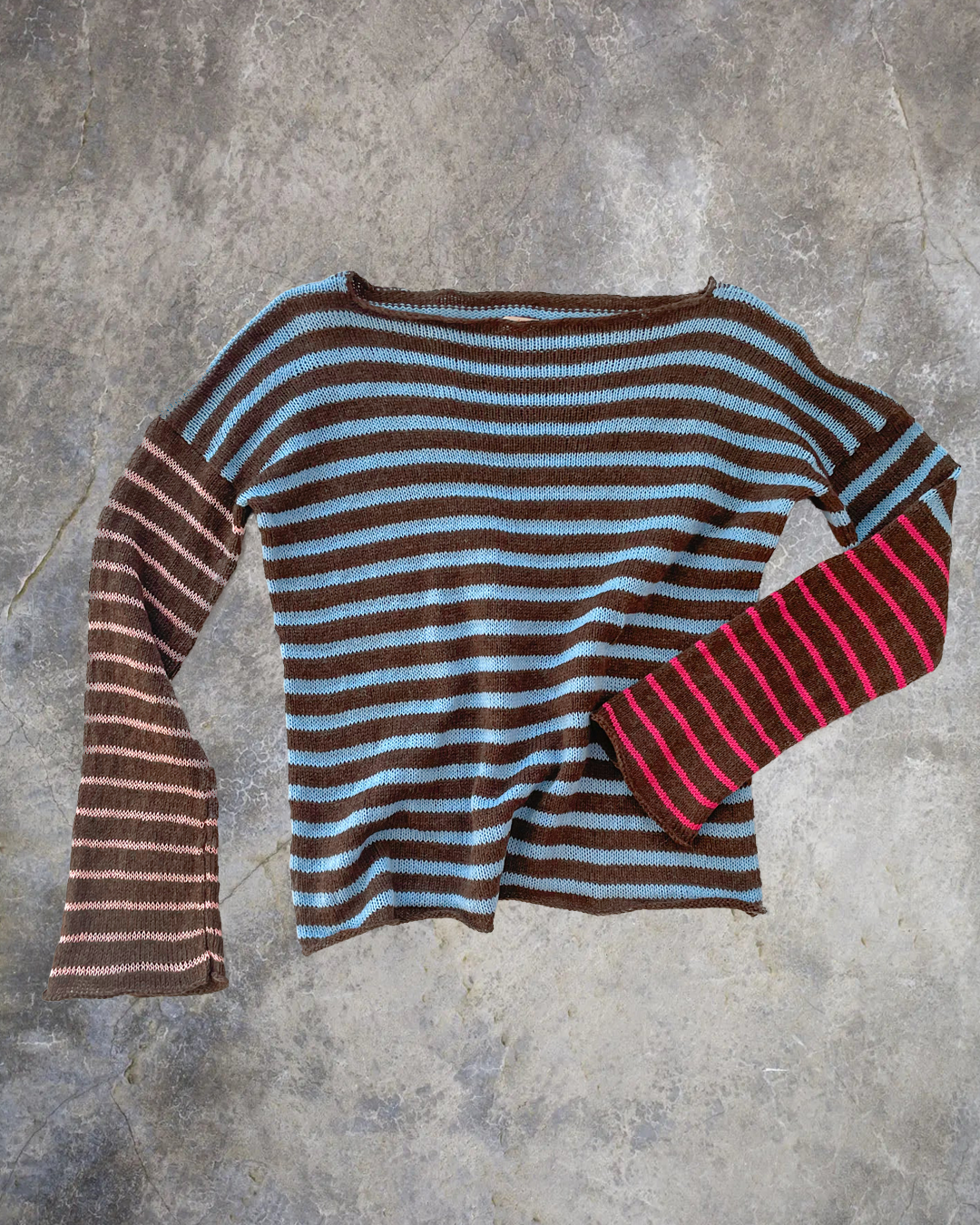 Pinky promise pullover