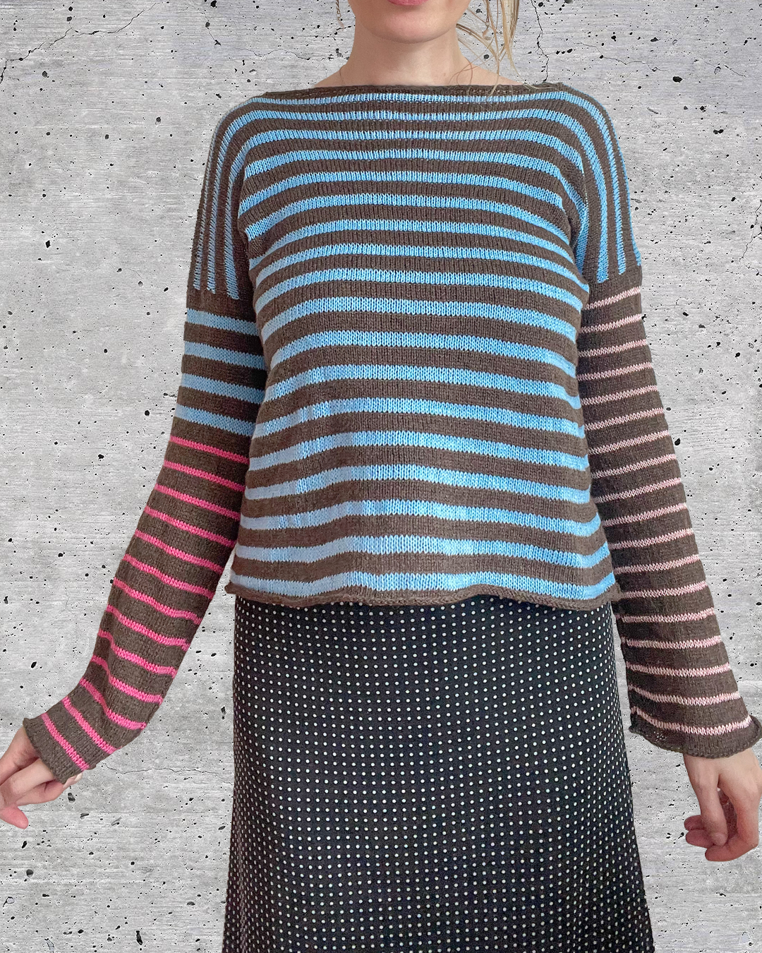 Pinky promise pullover
