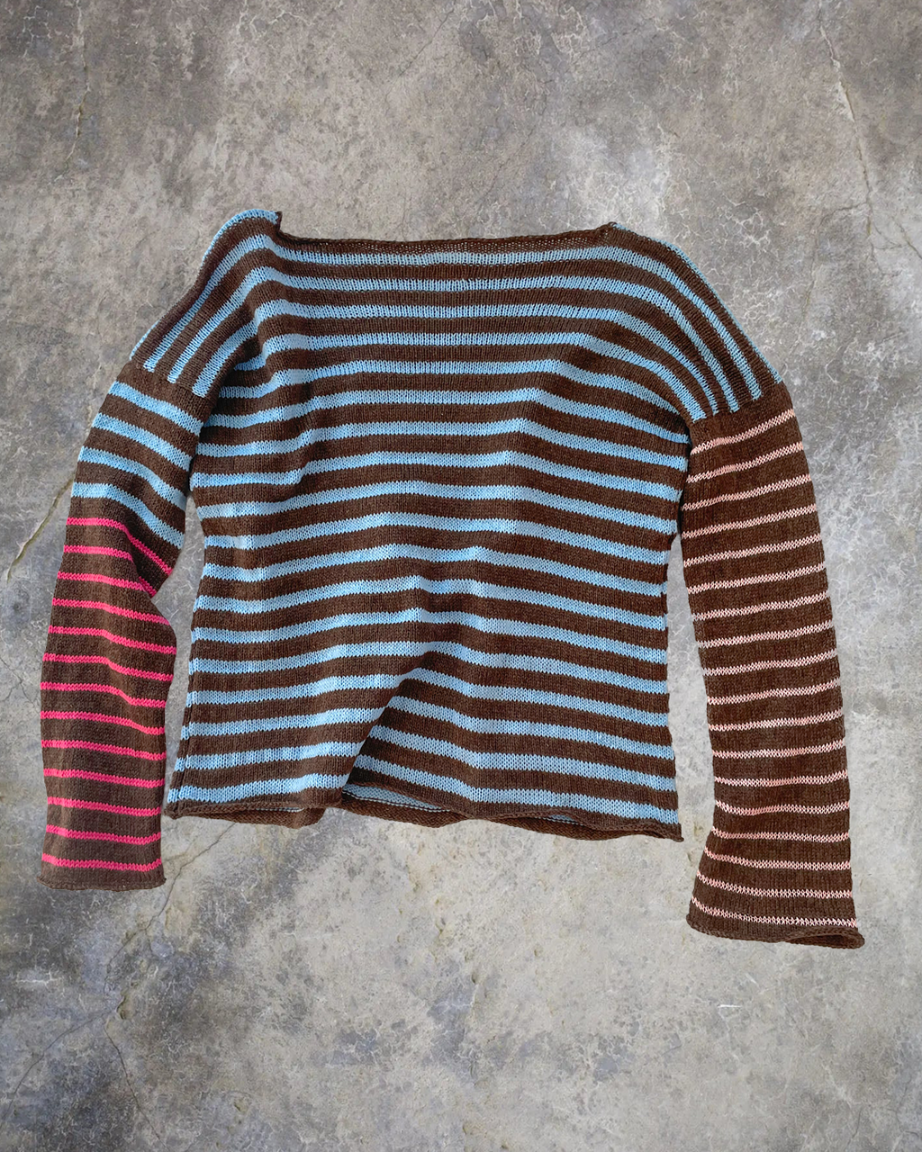 Pinky promise pullover