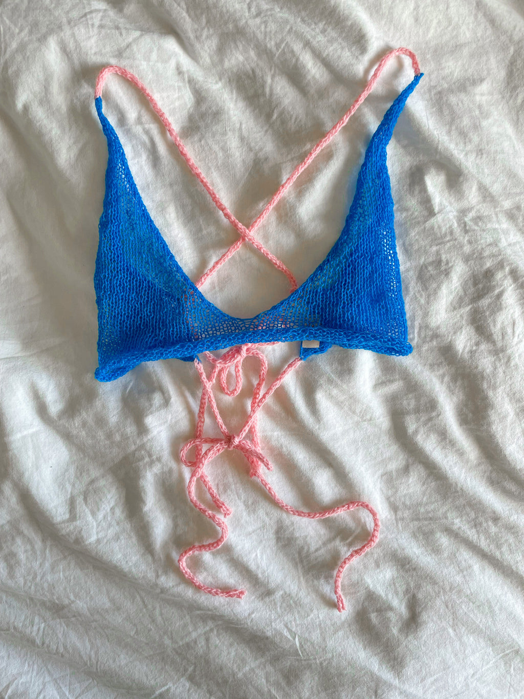 Underboob top