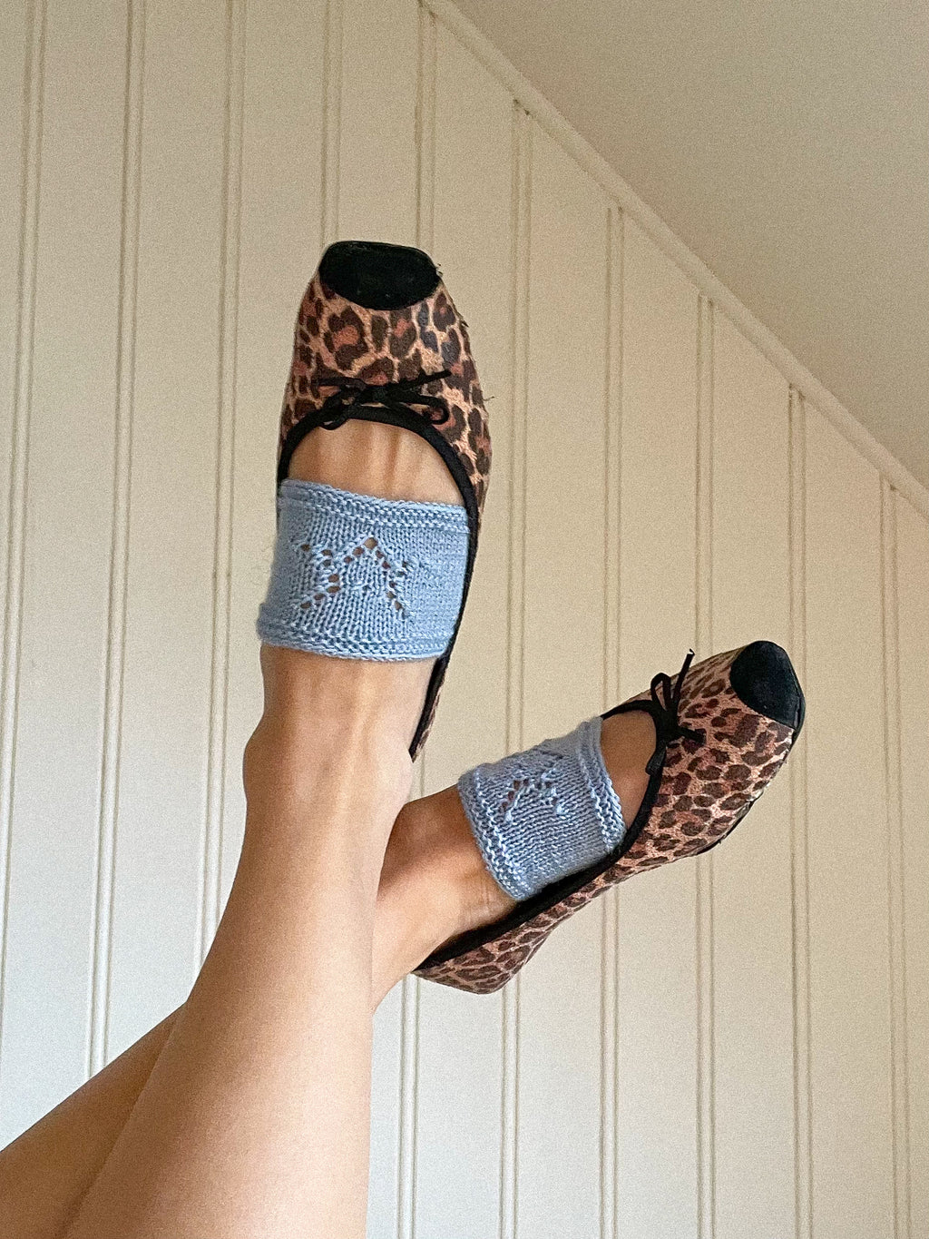KNITTING PATTERN - Micro socks