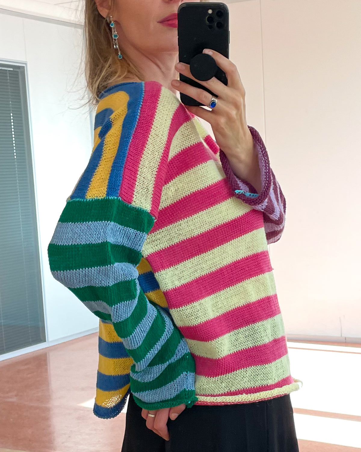 Swatch pullover