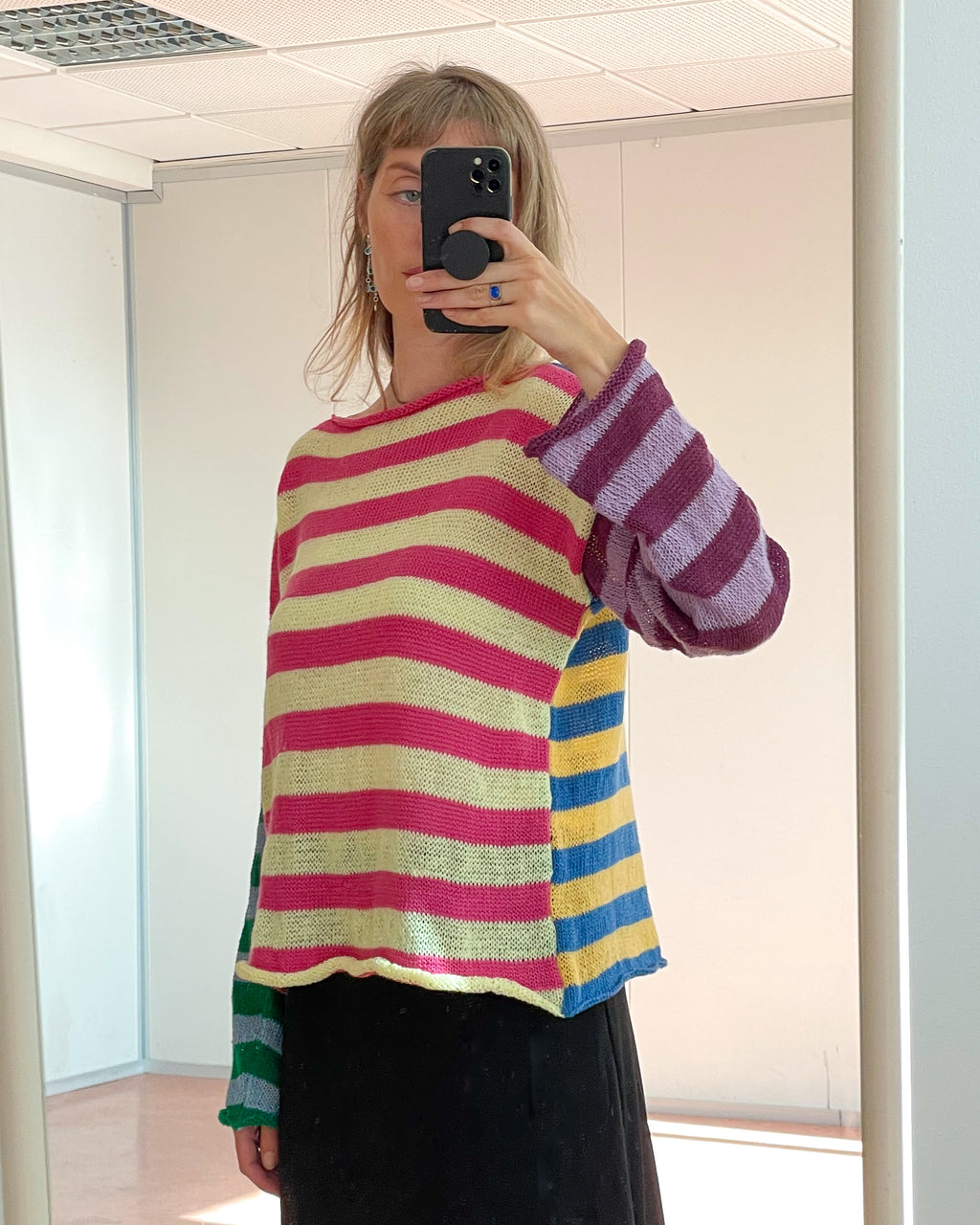 Swatch pullover
