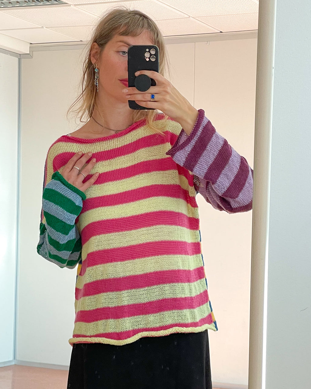 Swatch pullover