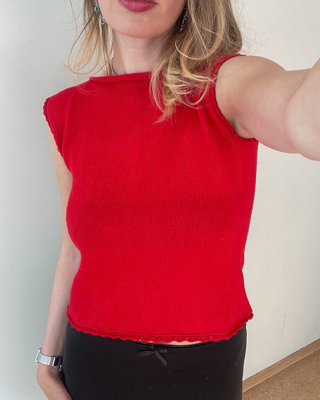 Red open back top
