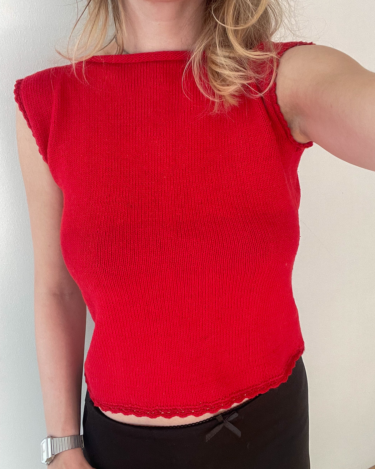 Red open back top