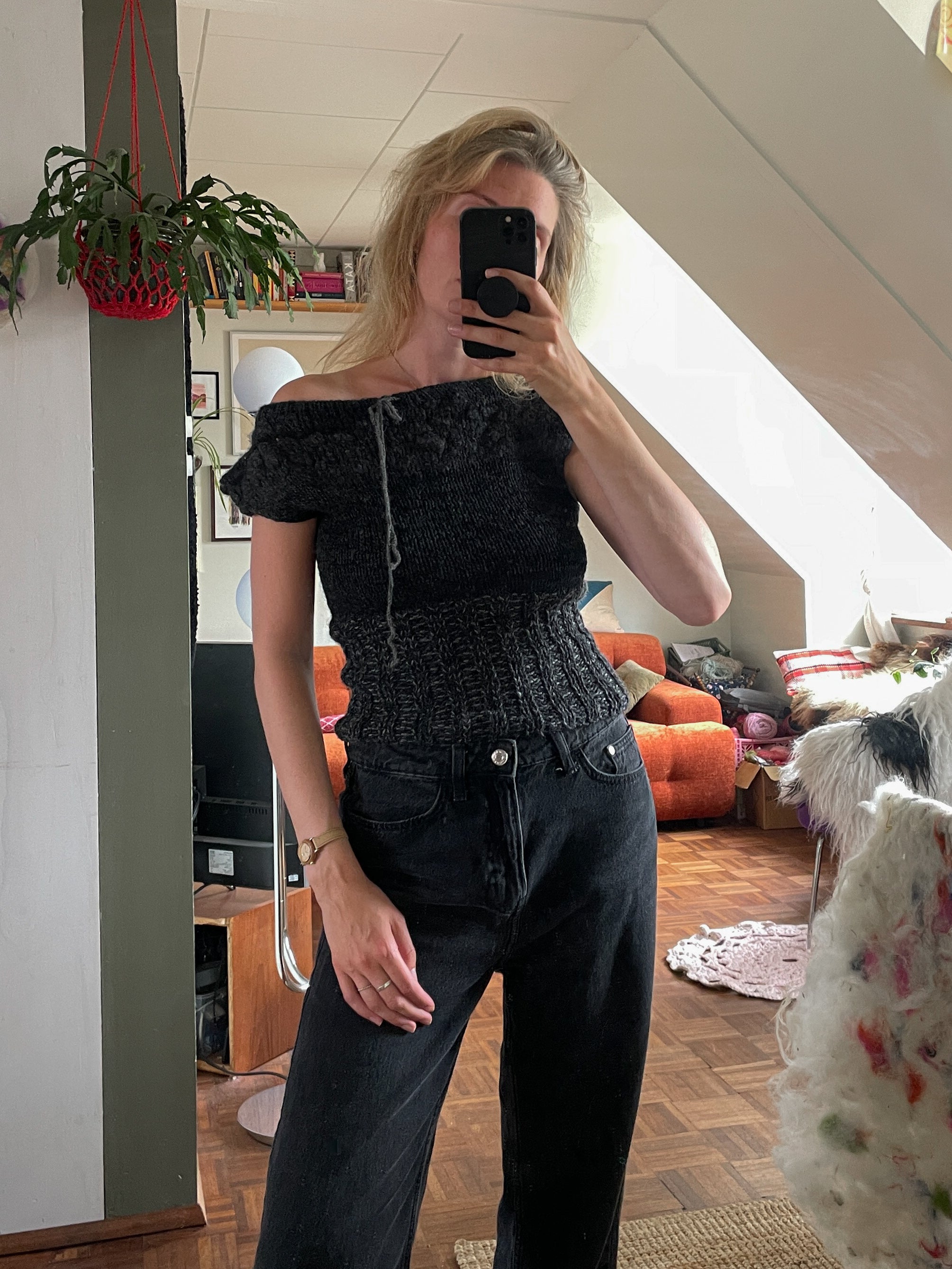Liquorice top
