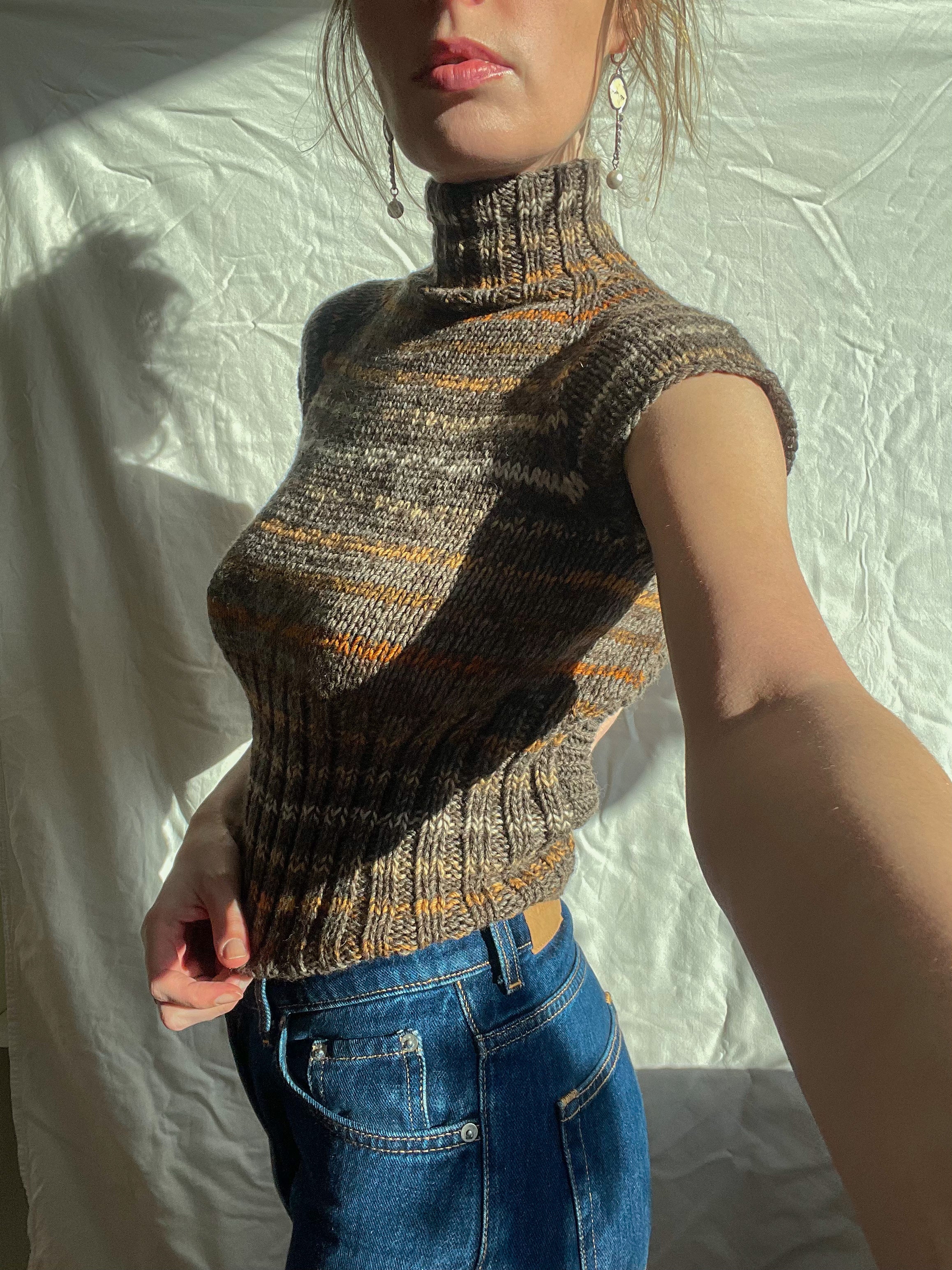 Margot top